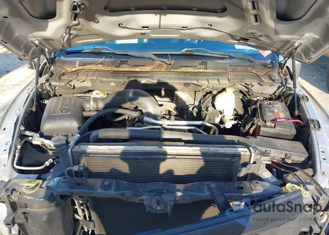 2013 Ram 1500 Sport z USA, uszkodzony, nr VIN 1C6RR6MT2DS587940